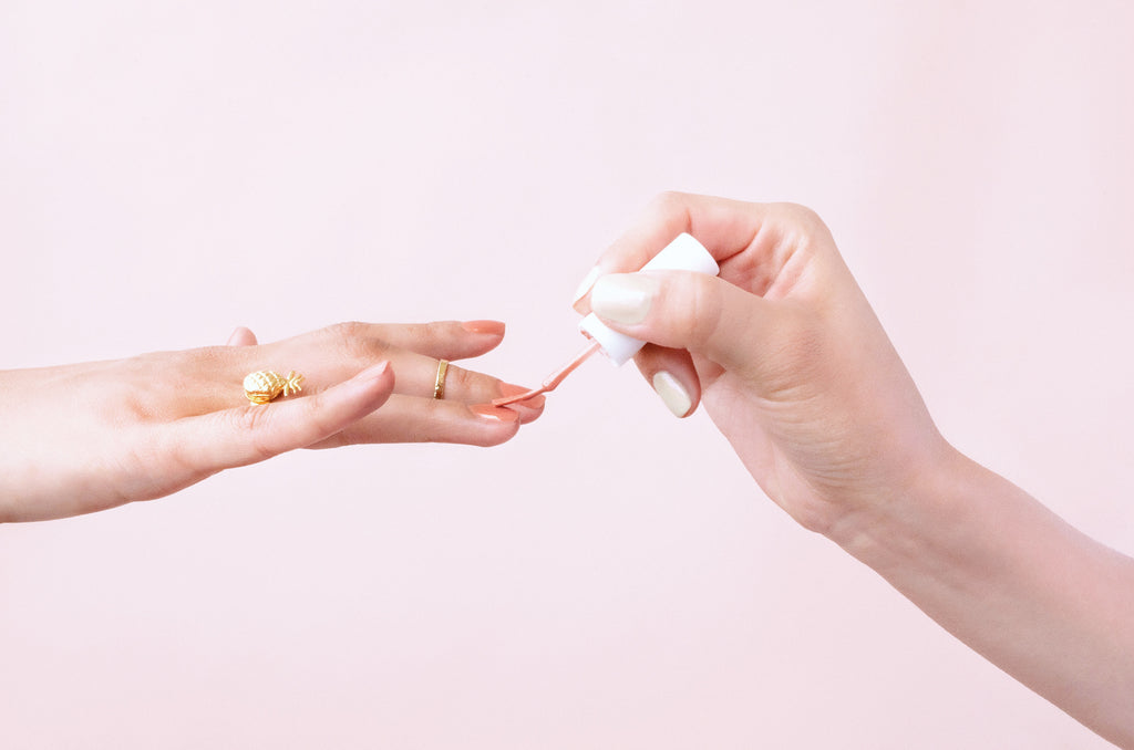 How to Maintain Healthy Nails? 6 Tips for Gel Polish Lovers