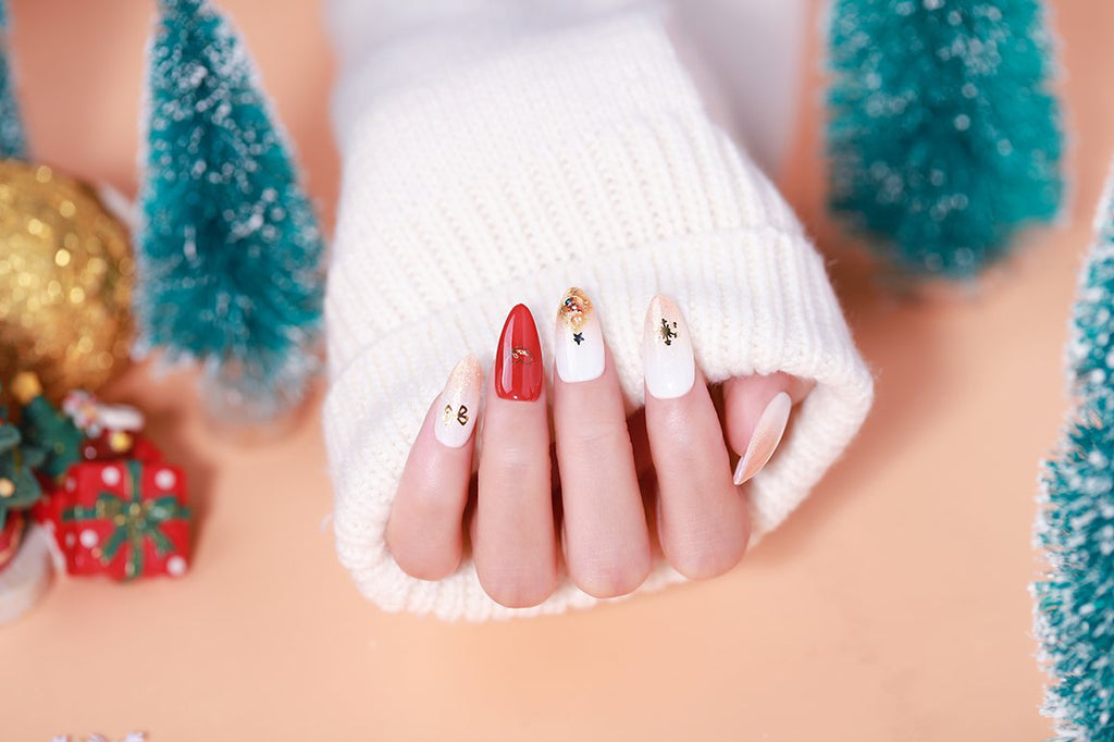 Bring the festive cheer to your fingertips!